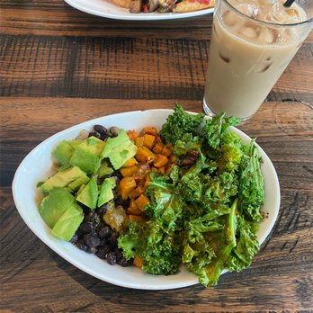 Mo' Brunch & Brews - Chai tea latte and johnny nash sweet potato hash - Breakfast & Brunch Near Me - Houston, Texas Mo' Brunch & Brews - Chai tea latte and johnny nash sweet potato hash - Breakfast & Brunch Near Me - Houston, Texas