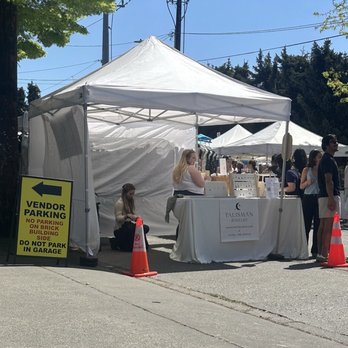 Fremont Sunday Market - Farmers Market Near Me - Seattle, Washington