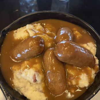 Ned Devine's Irish Pub - Bangers and mash - Music Venues Near Me - Boston, Massachusetts