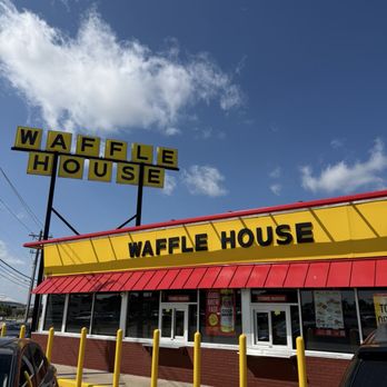 Waffle House - First time! - American Near Me - Arlington, Texas Waffle House - First time! - American Near Me - Arlington, Texas