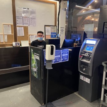Ziggle - Welcome and check out counter at front of restaurant - Korean Near Me - Flushing, New York