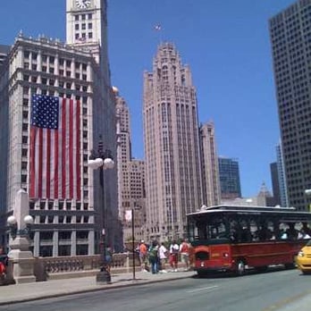 Astoria Limo - Limos Near Me - Chicago, Illinois
