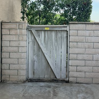 Precision Iron Solutions - Before side gate - Fences & Gates Near Me - Ontario, California Precision Iron Solutions - Before side gate - Fences & Gates Near Me - Ontario, California