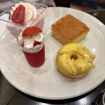 Serrano Buffet - Dessert yummy - Buffets Near Me - Highland, California Serrano Buffet - Dessert yummy - Buffets Near Me - Highland, California