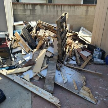 Inland Junkers - Before - Junk Removal & Hauling Near Me Inland Junkers - Before - Junk Removal & Hauling Near Me