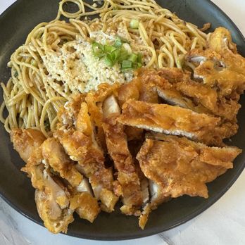 The Hangout - Garlic noodles with chicken - Breakfast & Brunch Near Me - Walnut Creek, California The Hangout - Garlic noodles with chicken - Breakfast & Brunch Near Me - Walnut Creek, California