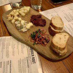 3 Cheese Plate