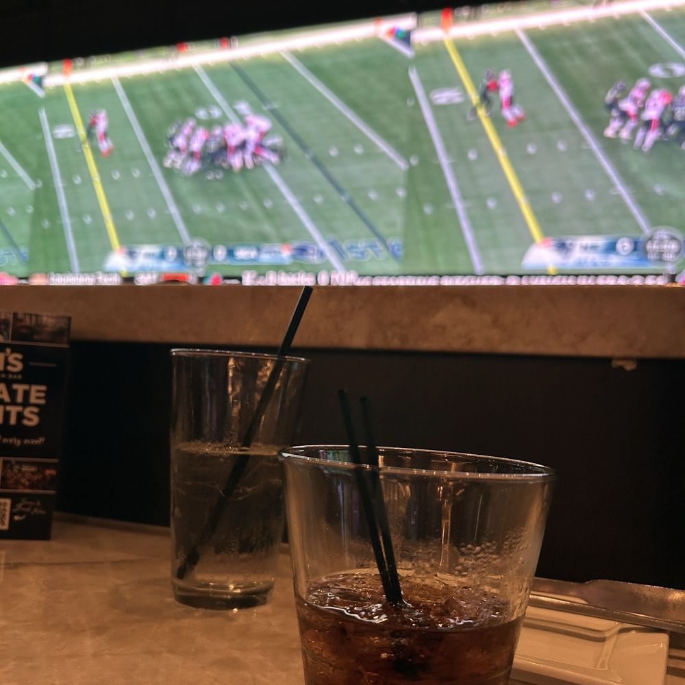 Tom's Watch Bar - NFL Viewing TVs from counter seats - Sports Bars Near Me - Ridgefield, Washington Tom's Watch Bar - NFL Viewing TVs from counter seats - Sports Bars Near Me - Ridgefield, Washington