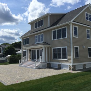 Labriola Landscaping - a house with a patio - Landscaping Near Me - Westbrook, Connecticut Labriola Landscaping - a house with a patio - Landscaping Near Me - Westbrook, Connecticut