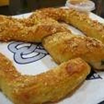 Auntie Anne's - a pretzel on a plate - Fast Food Near Me - Columbus, Ohio Auntie Anne's - a pretzel on a plate - Fast Food Near Me - Columbus, Ohio