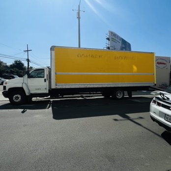 Pro Express Moving - Huge 26' moving truck - Movers Near Me - Los Angeles, California Pro Express Moving - Huge 26' moving truck - Movers Near Me - Los Angeles, California