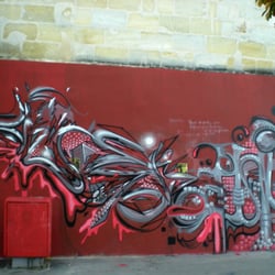 Mur Rouge / Création Beaux-Arts