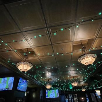 Mickey's Irish Pub - Irish Pub Near Me - Fullerton, California