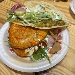 La Chilnguita #2 - Pambazo y quesadilla de flor de calabaza