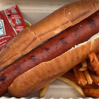 Sudwerk Brewing Co - Hop Dog with Fries - Breweries Near Me - Davis, California Sudwerk Brewing Co - Hop Dog with Fries - Breweries Near Me - Davis, California