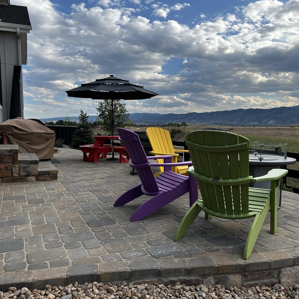 Natural Landscaping and Design - Beautiful stone paver patio - Landscape Architects or Designers Near Me - Aurora, Colorado Natural Landscaping and Design - Beautiful stone paver patio - Landscape Architects or Designers Near Me - Aurora, Colorado