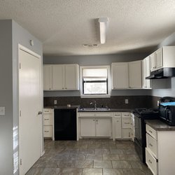 Location Rentals - Kitchen