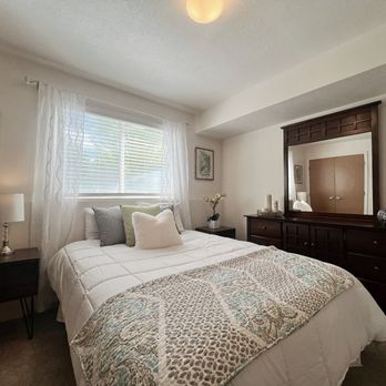 Fairview Crossing - Apartments Near Me - Boise, Idaho Fairview Crossing - Apartments Near Me - Boise, Idaho