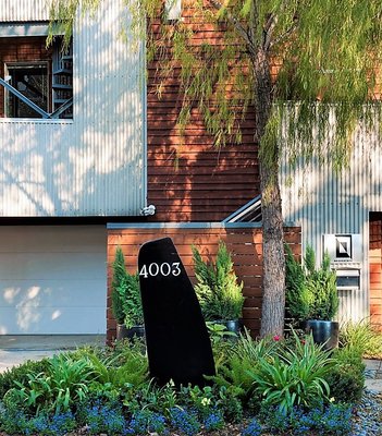 Modern B & B by null