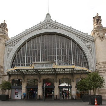 Gare SNCF de Tours - Train Stations Near Me - Tours, 37