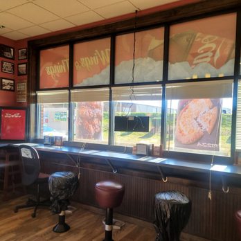Wings and Things - Seating dining area - Chicken Wings Near Me - Concord, North Carolina