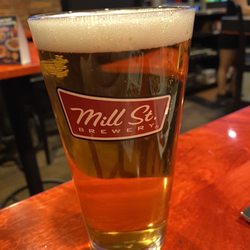 St. Louis Bar & Grill - Milk St Organic