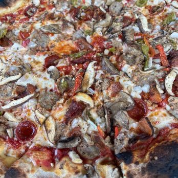 Da Legna x NOLO - Pizza Near Me - New Haven, Connecticut Da Legna x NOLO - Pizza Near Me - New Haven, Connecticut
