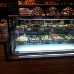 Liv-eat Sandwich Bar - Salad bar.