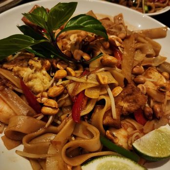 Jia - Asian Fusion Near Me - Biloxi, Mississippi
