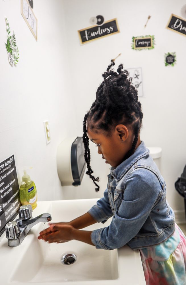 Baby Shark Academy - childcare center in St Louis, MO