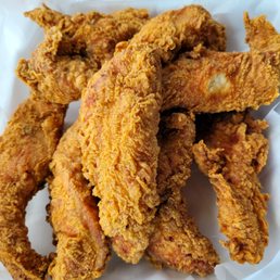 Crispy but super dry tenders. Need some dipping sauce or gallon of your favorite beverage to get through.