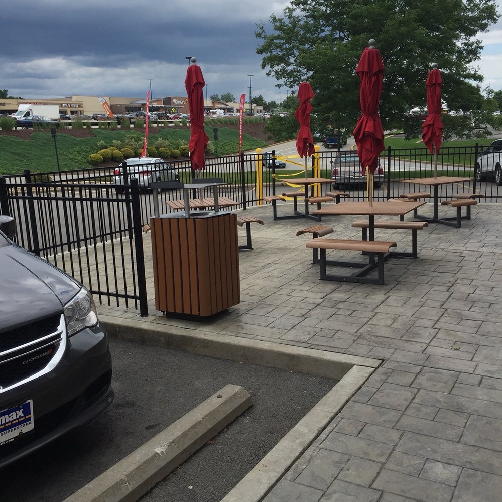 Wendy's - Nice patio - Burgers Near Me - Kittanning, Pennsylvania Wendy's - Nice patio - Burgers Near Me - Kittanning, Pennsylvania