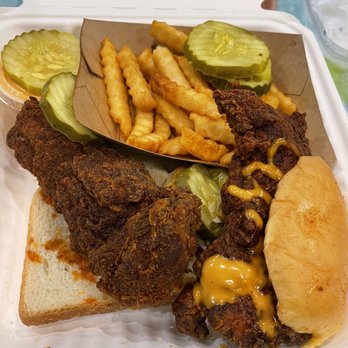 Dave's Hot Chicken - Medium Tender + Slider combo (#3) - Chicken Shop Near Me - Brooklyn, New York