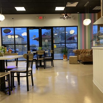 Cafe Mong - Inside - Breakfast & Brunch Near Me - Las Vegas, Nevada