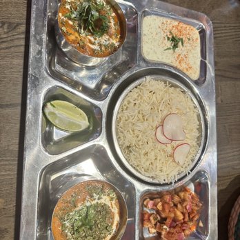 Malika Pakistani Chai Canteen - Maryams Signature Pick 2 with Paneer and chicken masala - Pakistani Near Me - Mount Pleasant, South Carolina