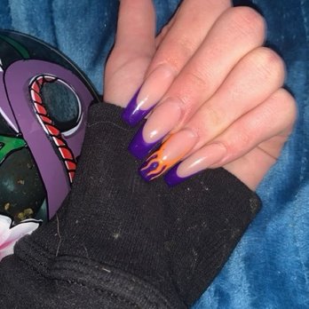 Nail Tech - Nail Salons Near Me - Yuba City, California