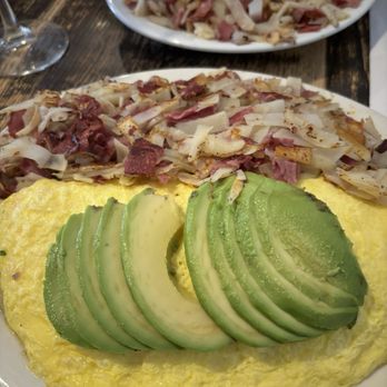 Egg Plantation - Breakfast & Brunch Near Me - Newhall, California