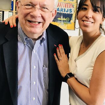 Portal Languages Fullerton - French class with our amazing Bob who is 82 years old - Language Schools Near Me - Fullerton, California Portal Languages Fullerton - French class with our amazing Bob who is 82 years old - Language Schools Near Me - Fullerton, California