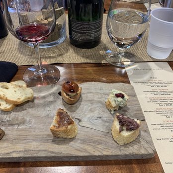 Miramonte Winery - Wineries Near Me - Temecula, California Miramonte Winery - Wineries Near Me - Temecula, California