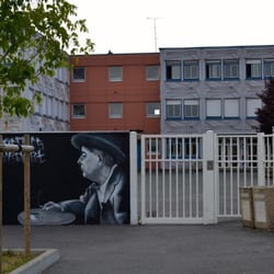 Lycée Jaques Prévert - L'entrée