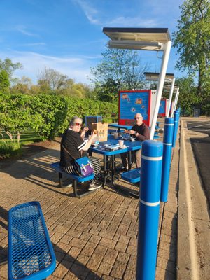 Superdawg Drive-In by null