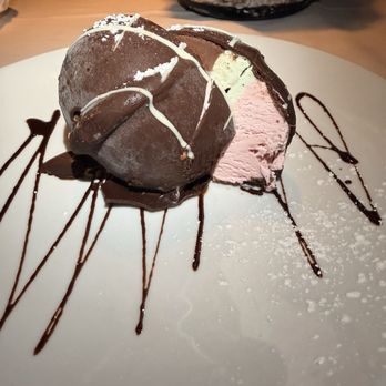 Gourmet Italia - Spumoni bomba - Italian Near Me - Temecula, California Gourmet Italia - Spumoni bomba - Italian Near Me - Temecula, California