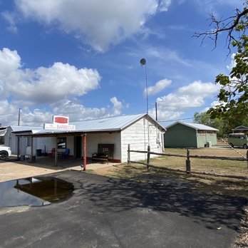 The Gas Station - Front view - Barbeque Near Me - Bastrop, Texas The Gas Station - Front view - Barbeque Near Me - Bastrop, Texas