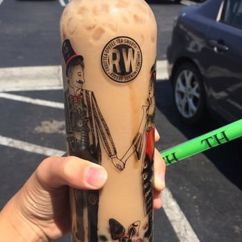 Roasting Water - Black milk tea with Pom Poms and boba - Coffee & Tea Near Me - Westminster, California