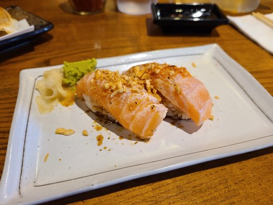 Huntington Ramen & Sushi by null