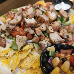 Black Forest Brewery - Chicken nachos