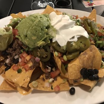 OAK at The Glen - Nacho Friday $9 - Bars Near Me - Glenview, Illinois