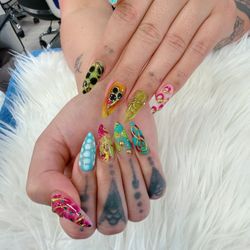Forever Nails & Spa - By TEE