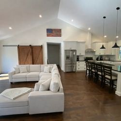 Black Barn Roofing & Contracting