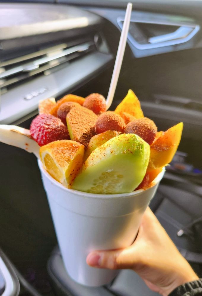 Los Cocos Fruteria Y Taqueria